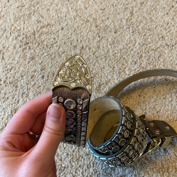 Belt - Picture 3 of 3